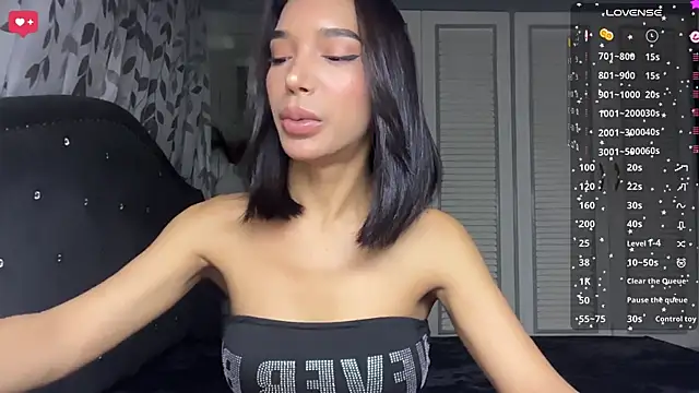 AnayaLauren  online show from 07-11-26, 02:14