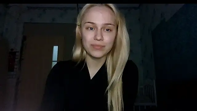 Barbie   girl online show from 04-21-26, 02:23