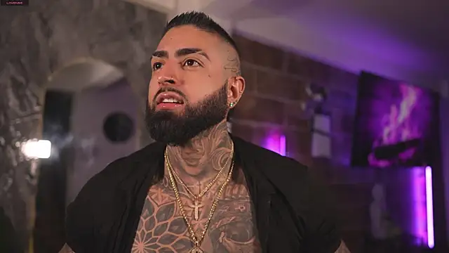 Snapshot of Eros_Dark_ chatting on 03-29-26, 03:39 Eros Dark online show from 03-29-26, 03:39