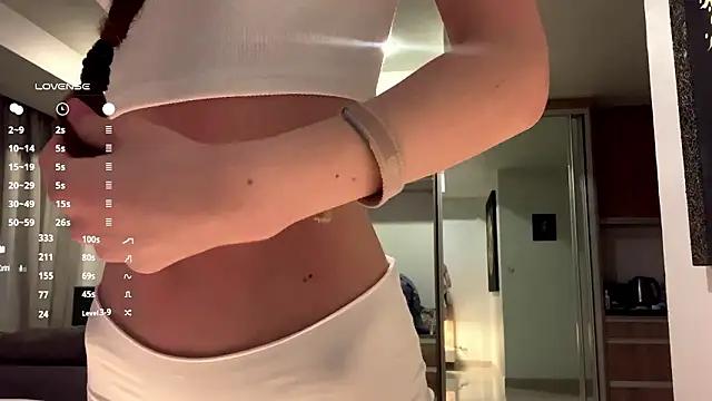 Kissme Kira online show from 03-27-26, 10:20