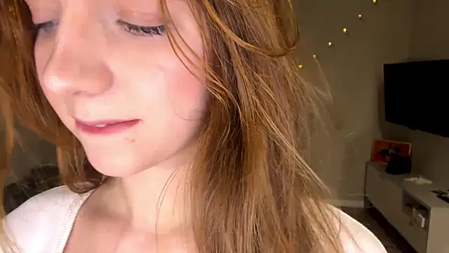 Kissme Kira online show from 07-31-26, 06:40