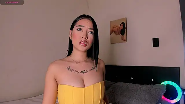 Snapshot of AnthonellaSweet_ chatting on 05-16-26, 03:58 AnthonellaSweet online show from 05-16-26, 03:58