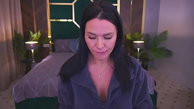 Casey Min online show from 03-25-26, 07:36