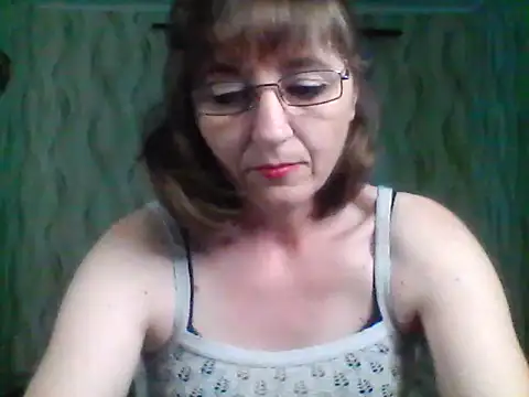 Alisaprice077 online show from 05-27-26, 11:18