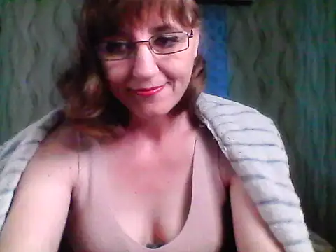 Alisaprice077 online show from 05-29-26, 12:25