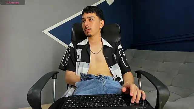 finn jackson online show from 03-11-26, 07:31