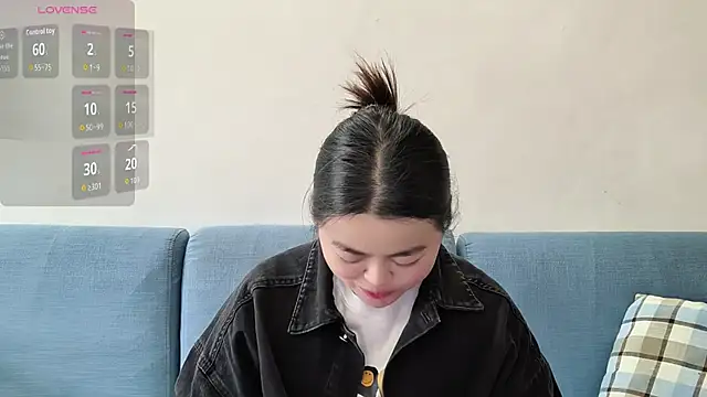 Snapshot of Candy-259 chatting on 03-15-26, 02:06 Candy-259 online show from 03-15-26, 02:06