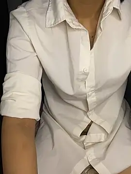 -Lilyn- online show from 04-12-26, 04:56