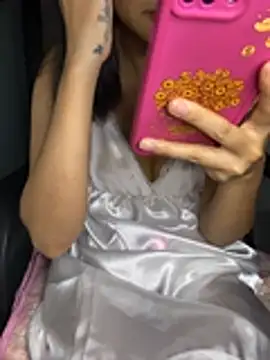 -Lilyn- online show from 04-17-26, 04:21