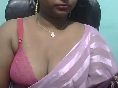 Rashmi hotgirl online show from 05-25-26, 04:35