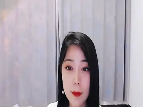 Snapshot of only-01 chatting on 03-18-26, 12:30 only-01 online show from 03-18-26, 12:30