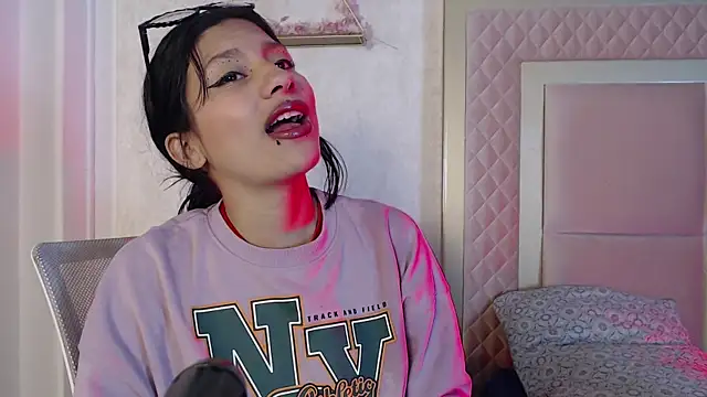 Madii  online show from 04-06-26, 12:28