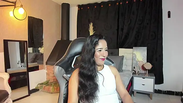 Vicky Angeel online show from 06-04-26, 03:56