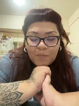 Snapshot of VikkaNoir chatting on 03-11-26, 11:11 VikkaNoir online show from 03-11-26, 11:11