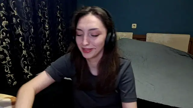 CindyLight online show from 04-14-26, 03:40