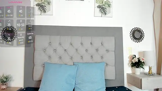Snapshot of Arya_Grey chatting on 05-09-26, 03:12 Arya Grey online show from 05-09-26, 03:12