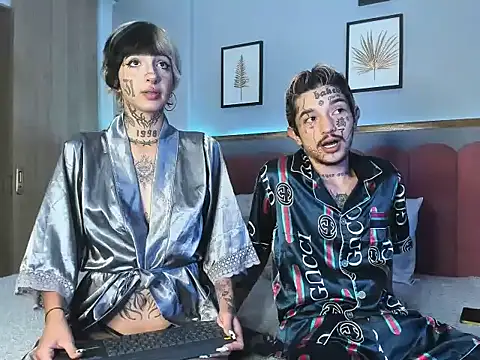 Snapshot of MidnightSinners chatting on 03-19-26, 10:36 MidnightSinners online show from 03-19-26, 10:36