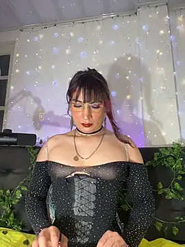 Snapshot of Naughtygirlts chatting on 03-13-26, 09:54 Naughtygirlts online show from 03-13-26, 09:54