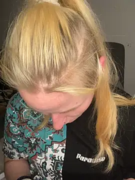 HotPurpleHaze online show from 03-26-26, 10:48