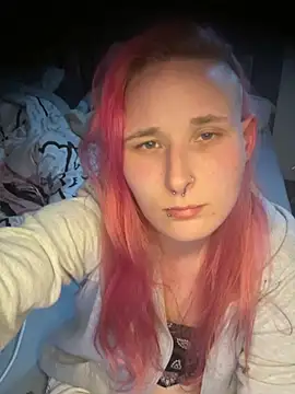 HotPurpleHaze online show from 04-04-26, 12:53