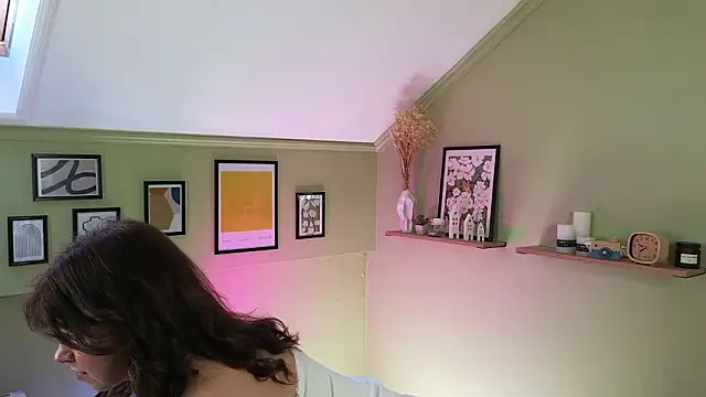 Snapshot of Blush_Kira chatting on 03-13-26, 08:10 Blush Kira online show from 03-13-26, 08:10