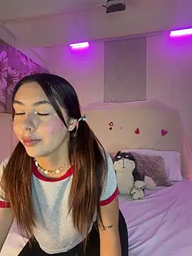 Snapshot of Samantha_Blakee chatting on 03-13-26, 12:34 Samantha Blakee online show from 03-13-26, 12:34