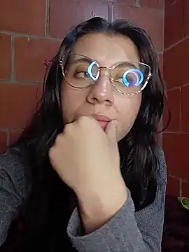 Snapshot of Amanda_x1 chatting on 03-16-26, 07:51 Amanda x1 online show from 03-16-26, 07:51