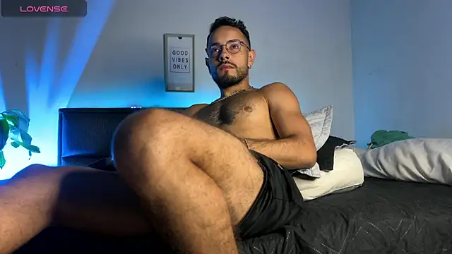 Mateobaer  online show from 03-27-26, 02:28