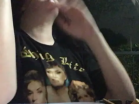 Sluttynoel online show from 06-24-26, 08:13