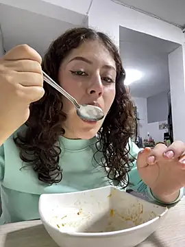 Lizzy hott online show from 03-10-26, 12:48