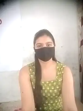 Snapshot of AishwaryaGujjar chatting on 04-02-26, 06:44 AishwaryaGujjar online show from 04-02-26, 06:44