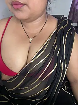Snapshot of ms_daizy chatting on 05-13-26, 05:38 ms daizy online show from 05-13-26, 05:38