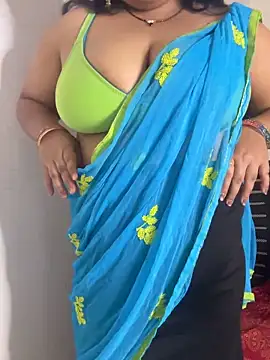 Snapshot of ms_daizy chatting on 05-18-26, 02:45 ms daizy online show from 05-18-26, 02:45