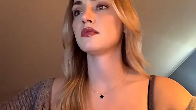 ScarlettSensitive online show from 04-14-26, 02:12