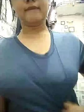Snapshot of Chandrika_Yadav chatting on 05-15-26, 04:03 Chandrika Yadav online show from 05-15-26, 04:03