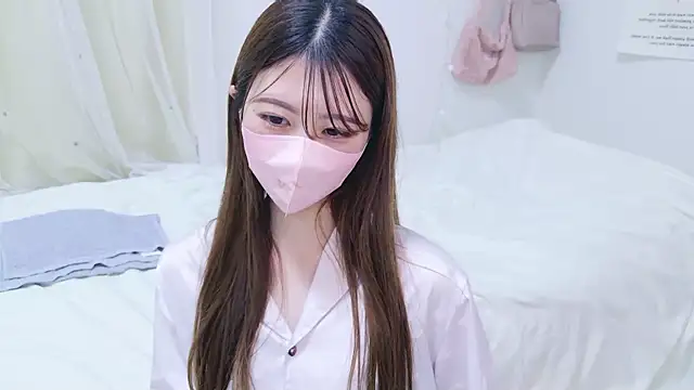 Snapshot of Yua-channel_ chatting on 05-16-26, 12:04 Yua-channel online show from 05-16-26, 12:04