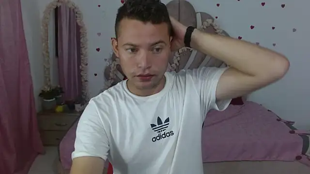 sven fox723 online show from 06-08-26, 12:38