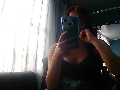 Snapshot of Nahomi_velez chatting on 03-16-26, 07:07 Nahomi velez online show from 03-16-26, 07:07