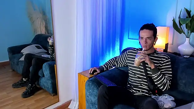 Skinny Mac online show from 04-04-26, 12:24