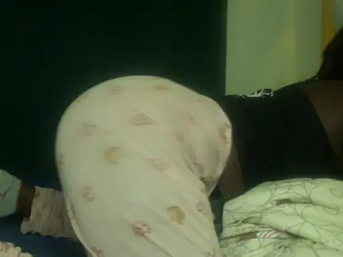 Snapshot of Sexxybella_ chatting on 03-26-26, 03:39 Sexxybella online show from 03-26-26, 03:39