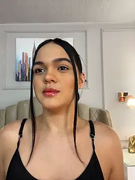 Bella-Ferrer online show from 05-20-26, 06:14