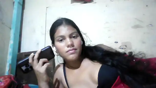 Snapshot of ScottieGlosser chatting on 03-12-26, 03:12 ScottieGlosser online show from 03-12-26, 03:12