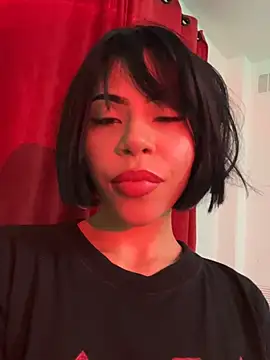 MiaReidd online show from 05-03-26, 10:32