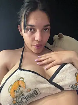 Alaia Blosson online show from 06-03-26, 02:14