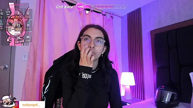 Molly A online show from 05-28-26, 02:36