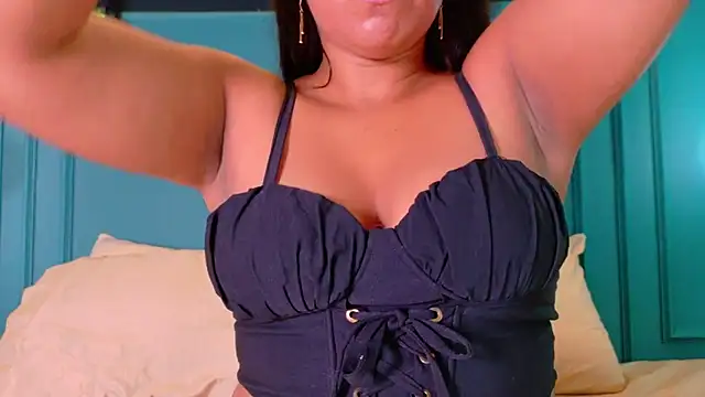 ZoeyMonroe  online show from 04-17-26, 11:57