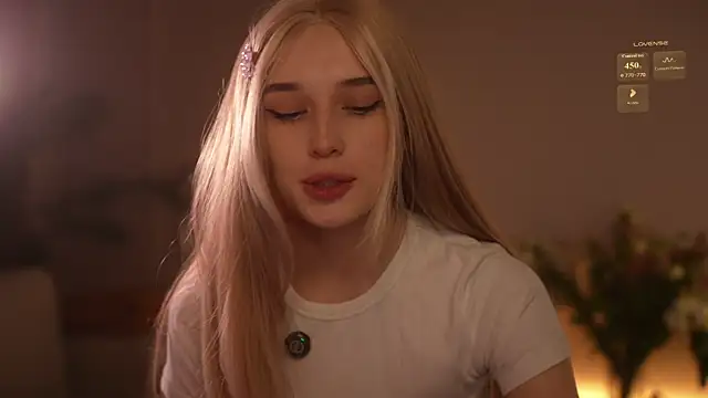 Snapshot of horneyjozy chatting on 05-30-26, 06:16 horneyjozy online show from 05-30-26, 06:16