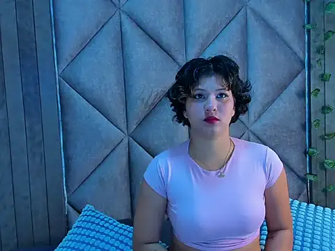 Snapshot of LaraSpark__ chatting on 03-13-26, 11:39 LaraSpark online show from 03-13-26, 11:39