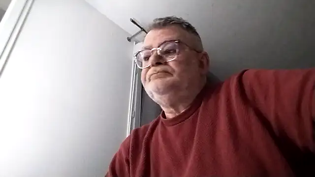 Snapshot of oura chatting on 03-14-26, 04:51 oura online show from 03-14-26, 04:51