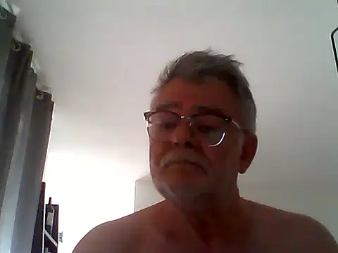 Snapshot of oura chatting on 06-27-26, 07:24 oura online show from 06-27-26, 07:24